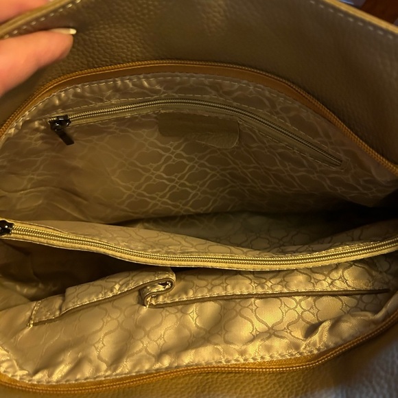 Cavalieri Vera Pelle Shades of Tan Tassel Leather Shoulder Bag NWT!! - Picture 11 of 15